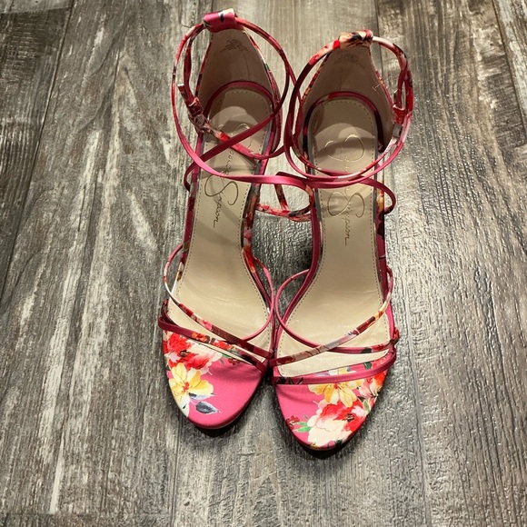 Jessica Simpson Vibrant Pink Floral Heels Size 8.5 - Picture 4 of 16
